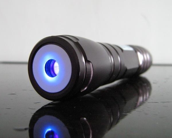 (image for) 120mW Blue Violet Handheld Lasers - Click Image to Close